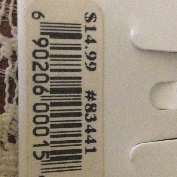 Ear Secrets Faux Pearl/Crystal Brooch - Picture 3 of 3